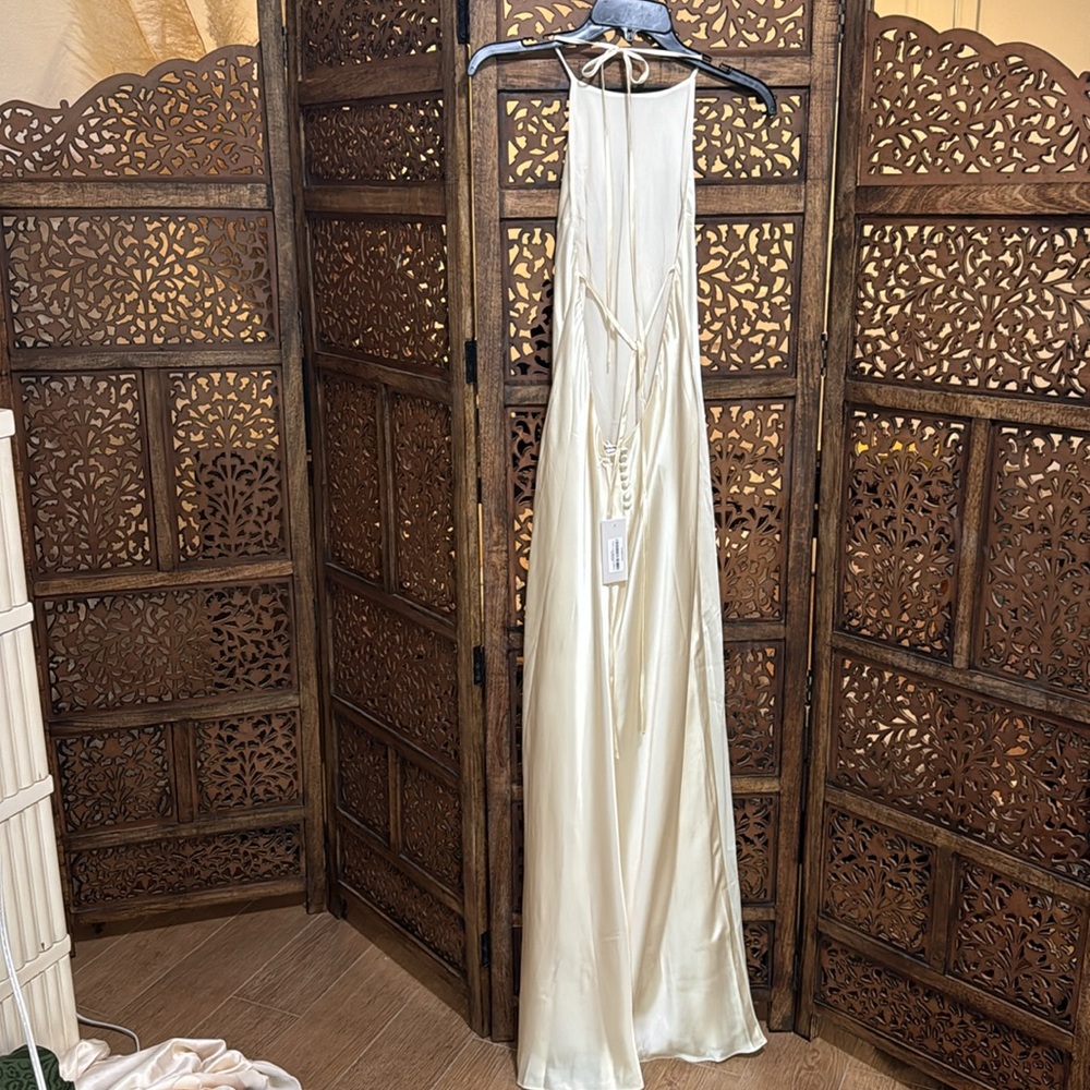 NEW NWT Reformation Jeany Silk Maxi Dress Fior Di Latte Ivory White - Picture 3 of 3